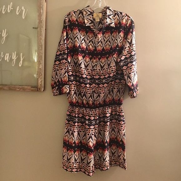 NWT Stevie and Lindsay Romper - Picture 5 of 6